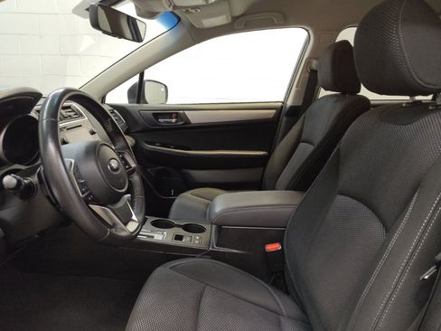 Used 2019 Subaru Outback 2.5i Premium AWD/4WD image 17