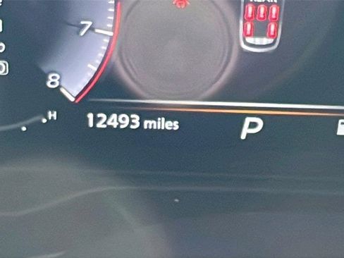 Used 2024 INFINITI QX60 Luxe w/ Performance Audio Package image 28