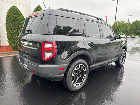 Used 2022 Ford Bronco Sport Outer Banks w/ Tech Package AWD/4WD image 13