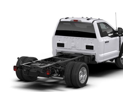 New 2026 Ford F550 4x4 Regular Cab Super Duty w/ XLT Value Package image 25