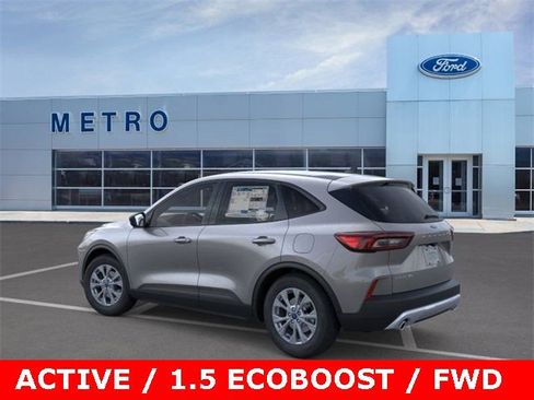New 2025 Ford Escape Active w/ Cold Weather Package image 5