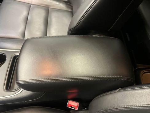 Used 2019 Dodge Durango GT AWD/4WD image 31