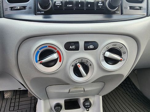 Used 2007 Hyundai Accent GLS image 18