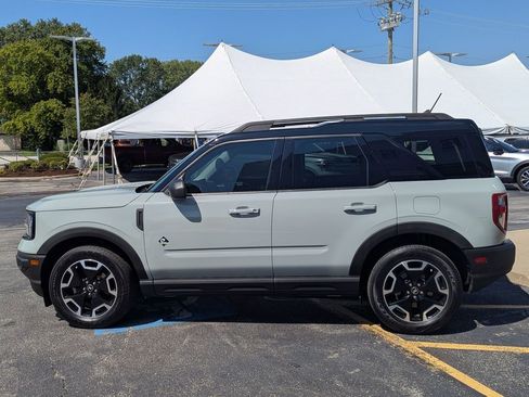 Used 2021 Ford Bronco Sport Outer Banks w/ Outer Banks Package image 6