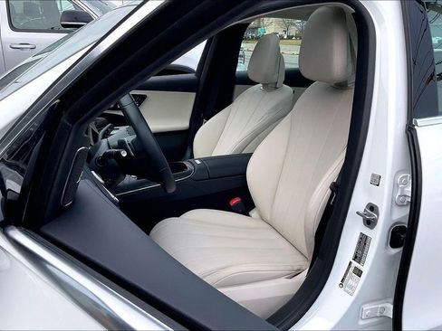 Certified 2024 Mercedes-Benz E 350 4MATIC Sedan image 17