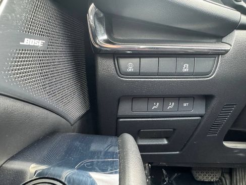 Used 2022 MAZDA MAZDA3 s FWD image 30