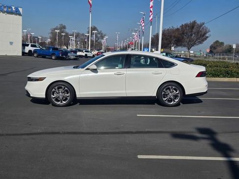 Used 2024 Honda Accord EX image 7