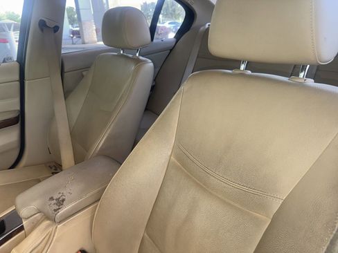 Used 2011 BMW 328i Sedan RWD image 9