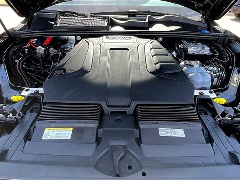 Used 2025 Audi Q7 2.0T Premium Plus w/ Premium Plus Package image 9