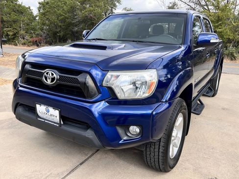 Used 2014 Toyota Tacoma PreRunner image 5