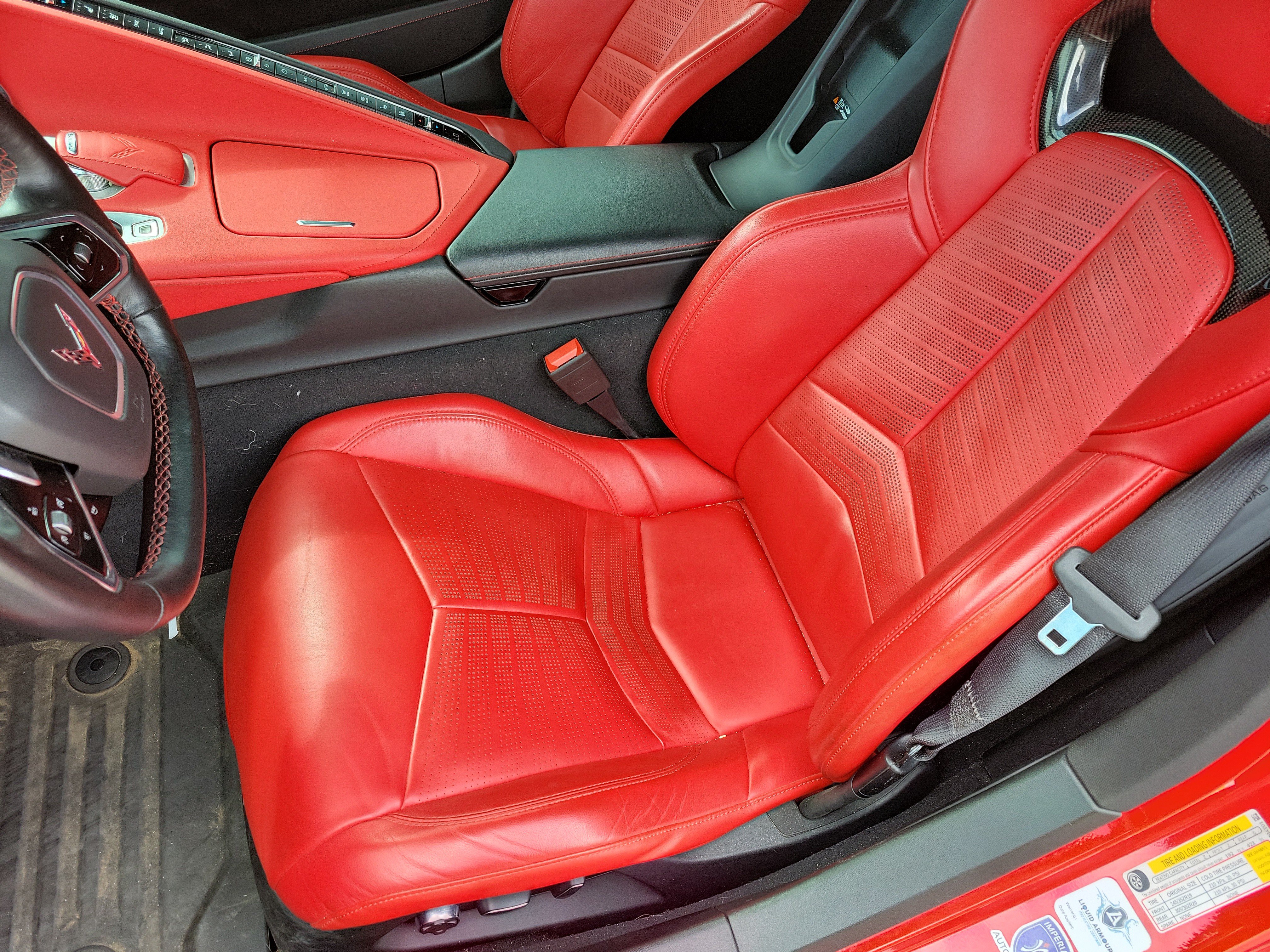 Used 2021 Chevrolet Corvette Stingray Preferred Cpe w/ Engine Appearance Package RWD image 20