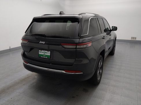 Used 2022 Jeep Grand Cherokee Limited 4xe image 7