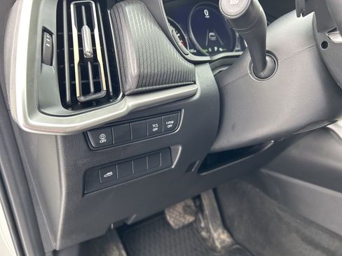 Used 2025 MAZDA CX-90 3.3 Turbo w/ Select Package image 17