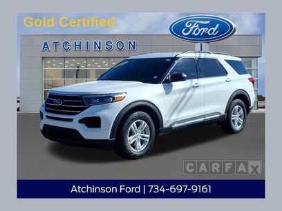 Certified 2024 Ford Explorer XLT w/ Class IV Trailer Tow Package