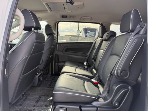 Used 2026 Honda Odyssey Elite image 20