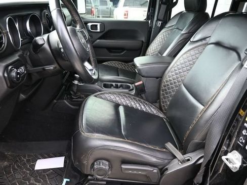 Used 2021 Jeep Wrangler Unlimited Sahara AWD/4WD image 11