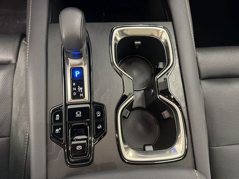 Certified 2024 Lexus RX 350 AWD w/ Convenience Package image 17