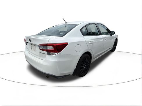 Used 2019 Subaru Impreza 2.0i AWD/4WD image 2