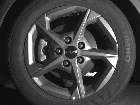 Used 2025 Kia K4 LXS image 12