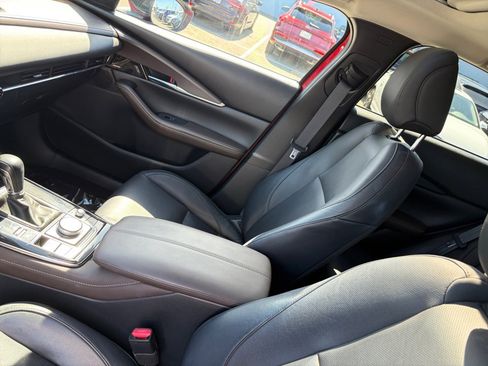 Used 2021 MAZDA CX-30 2.5 Turbo w/ Premium Package image 31