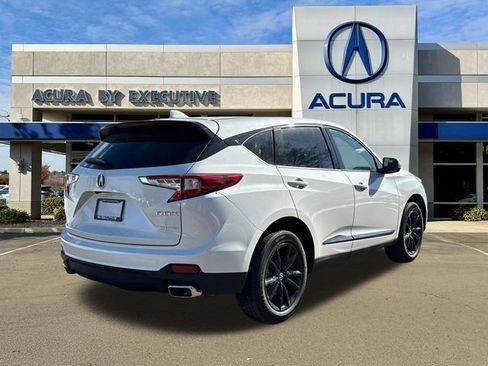New 2026 Acura RDX SH-AWD image 2