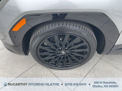 Used 2025 Hyundai Santa Fe Calligraphy w/ Tow & Go Package image 30