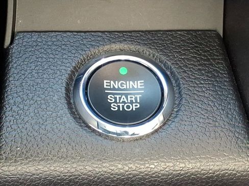 Used 2020 Ford Expedition Platinum image 22