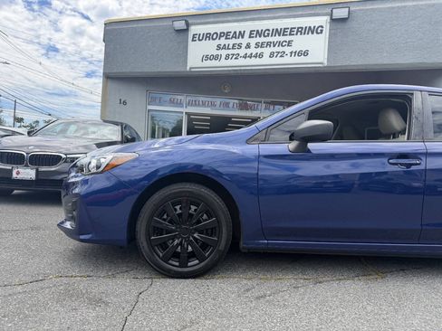 Used 2017 Subaru Impreza 2.0i AWD/4WD image 10