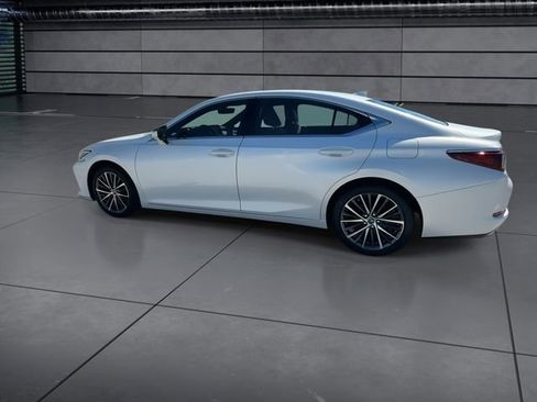 Certified 2023 Lexus ES 350 w/ Premium Package FWD image 6