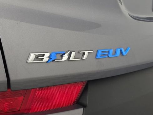 Certified 2023 Chevrolet Bolt EUV LT w/ Driver Confidence Package FWD image 11