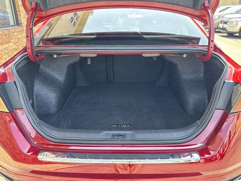 Used 2023 Nissan Altima 2.5 SR image 11