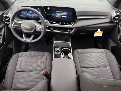 New 2026 Chevrolet Equinox LT image 10