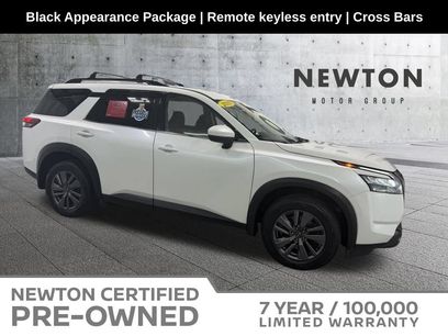 Used 2023 Nissan Pathfinder SV w/ Black Appearance Package