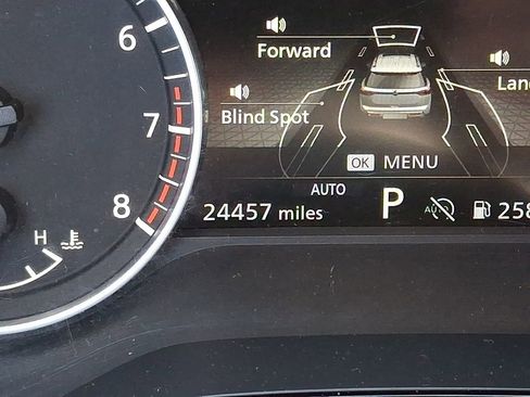 Certified 2025 Nissan Pathfinder SV AWD/4WD image 22