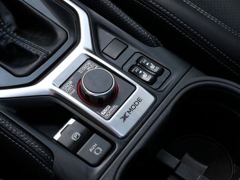 Used 2019 Subaru Forester Limited image 22