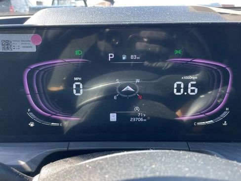 Used 2024 Kia Telluride EX X-Line image 17