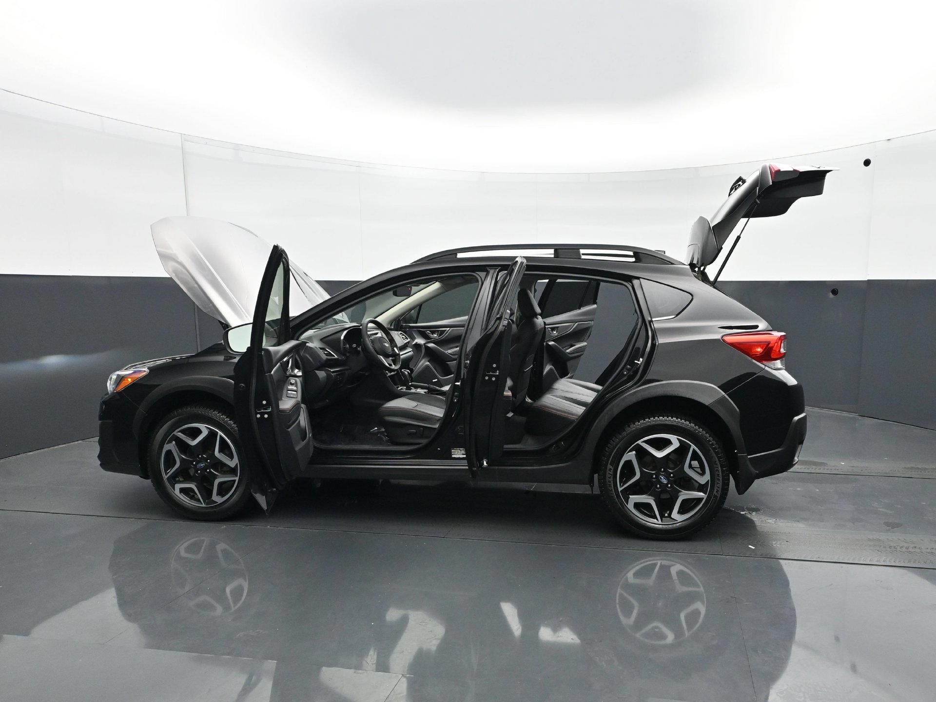 Used 2019 Subaru Crosstrek 2.0i Limited w/ Moonroof Package w/Navigation AWD/4WD image 31