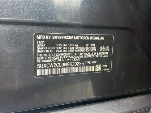 Used 2022 BMW X7 xDrive40i w/ M Sport Package AWD/4WD image 38
