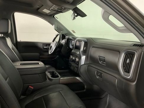 Used 2019 GMC Sierra 1500 SLT w/ SLT Premium Package image 32