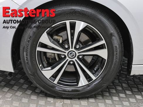 Used 2022 Nissan Sentra SV FWD image 32