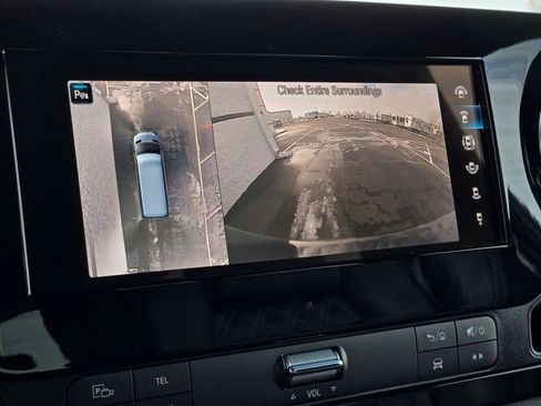 Used 2024 Mercedes-Benz Sprinter 2500 image 19