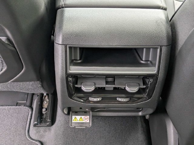 New 2027 Jeep Grand Cherokee Limited w/ Limited Altitude Package RWD image 16