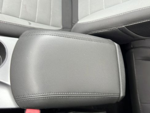 Used 2014 Ford Escape SE image 26