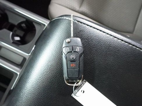 Used 2020 Ford F150 XLT w/ Equipment Group 302A Luxury image 30