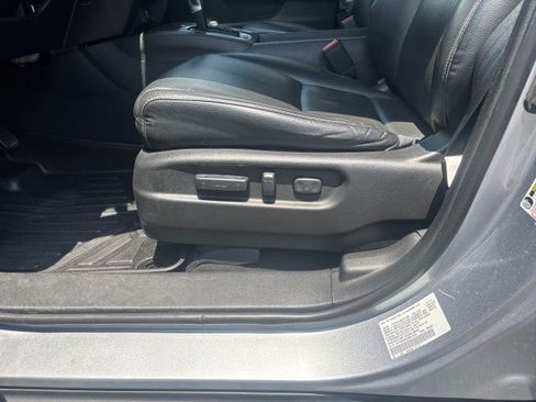 Used 2018 Honda Ridgeline RTL-T image 13