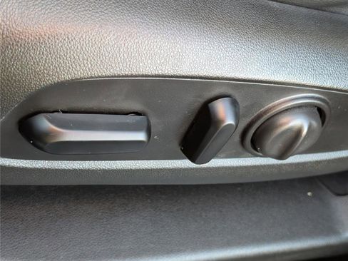 Used 2018 Chevrolet Traverse Premier w/ Redline Edition image 24