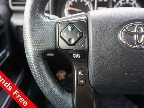 Used 2024 Toyota 4Runner TRD Off-Road Premium w/ Moonroof Package image 4