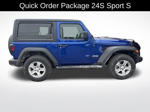 Used 2019 Jeep Wrangler Sport image 2