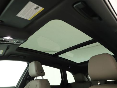 New 2025 Audi Q5 Premium image 25