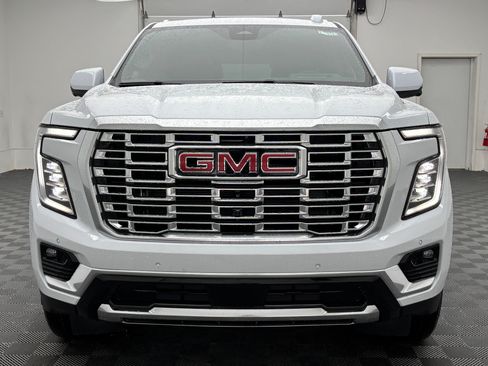 New 2026 GMC Yukon Denali w/ Advanced Technology Package AWD/4WD image 18
